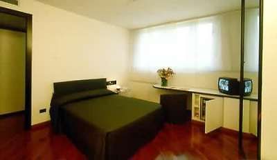 Country Hotel Borromeo Peschiera Borromeo Oda fotoğraf