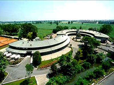 Country Hotel Borromeo Peschiera Borromeo Dış mekan fotoğraf